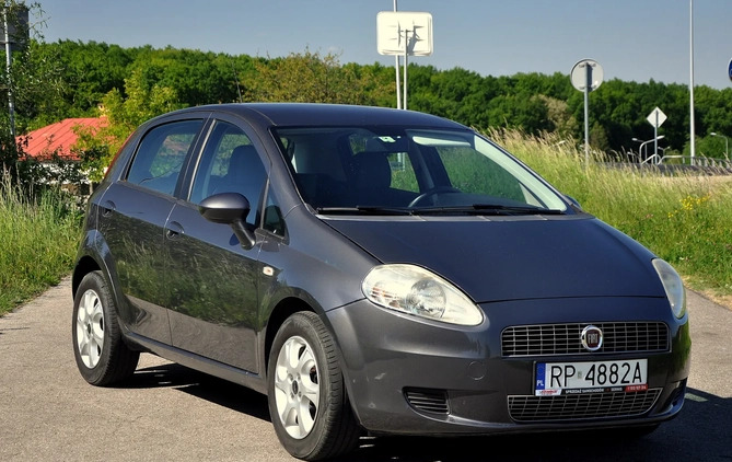 Fiat Punto cena 13999 przebieg: 145558, rok produkcji 2009 z Przemyśl małe 211